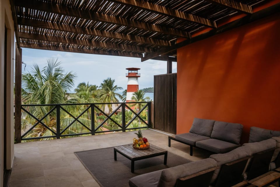 Property building, View (from property/room), Balcony/Terrace