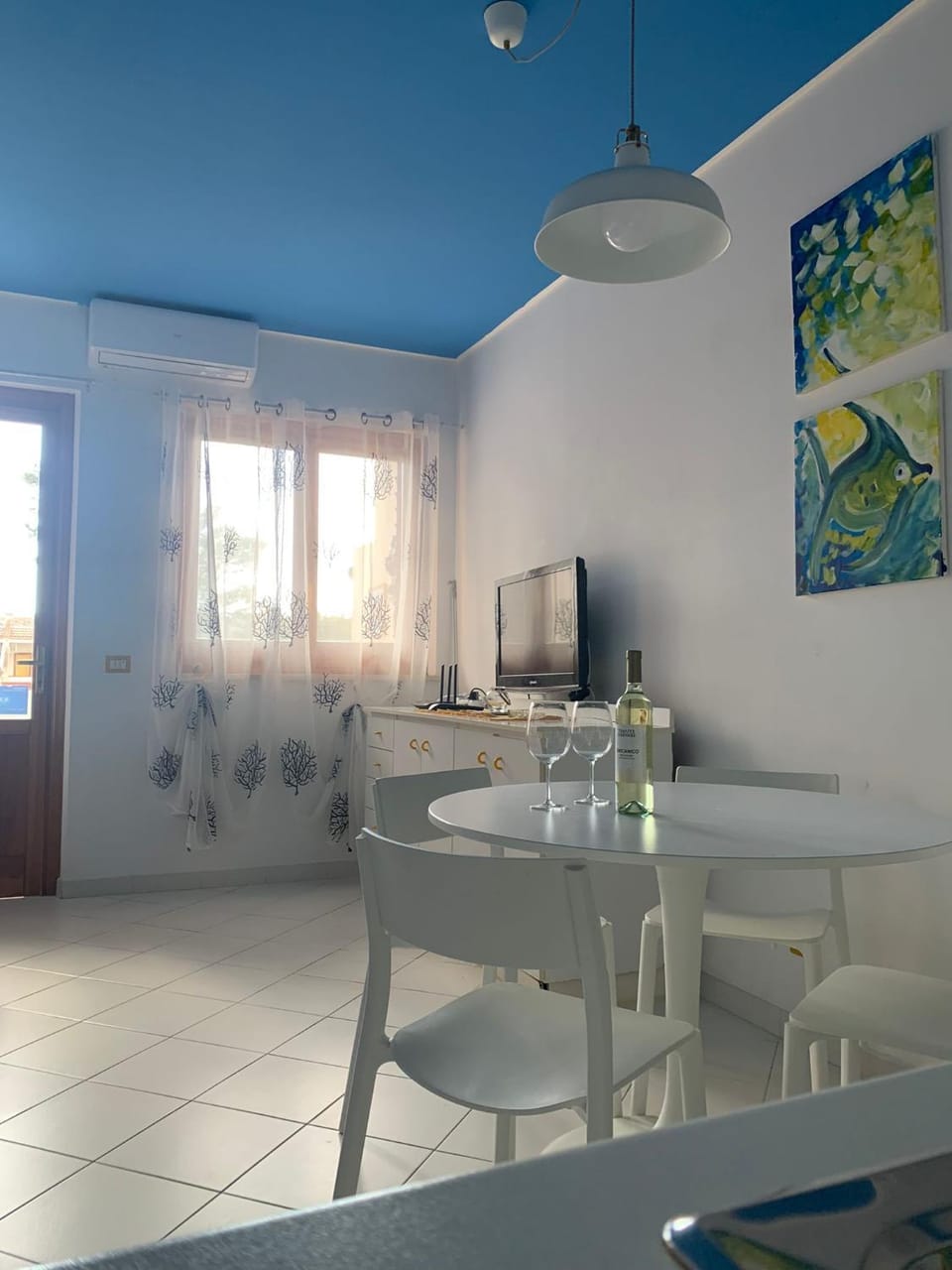 TV and multimedia, Living room