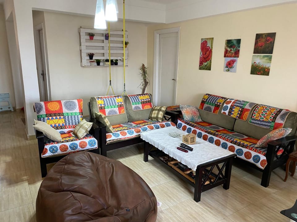شالية 180م بالروف 180م قرية هليوبيتش الساحل الشمالي للايجار للعائلات فقط Apartment in Alexandria Governorate
