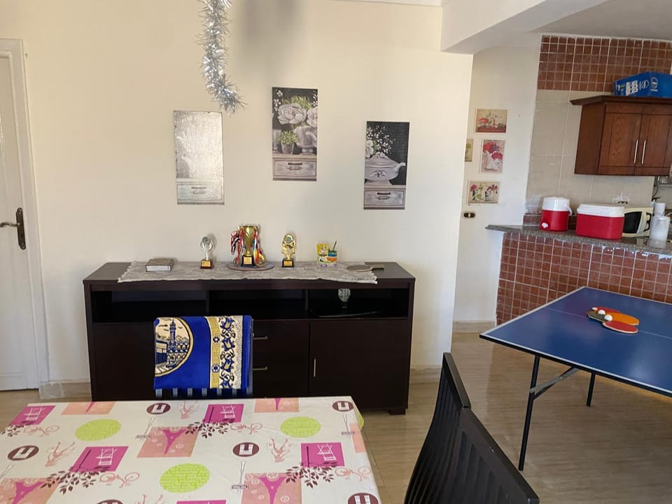 شالية 180م بالروف 180م قرية هليوبيتش الساحل الشمالي للايجار للعائلات فقط Apartment in Alexandria Governorate