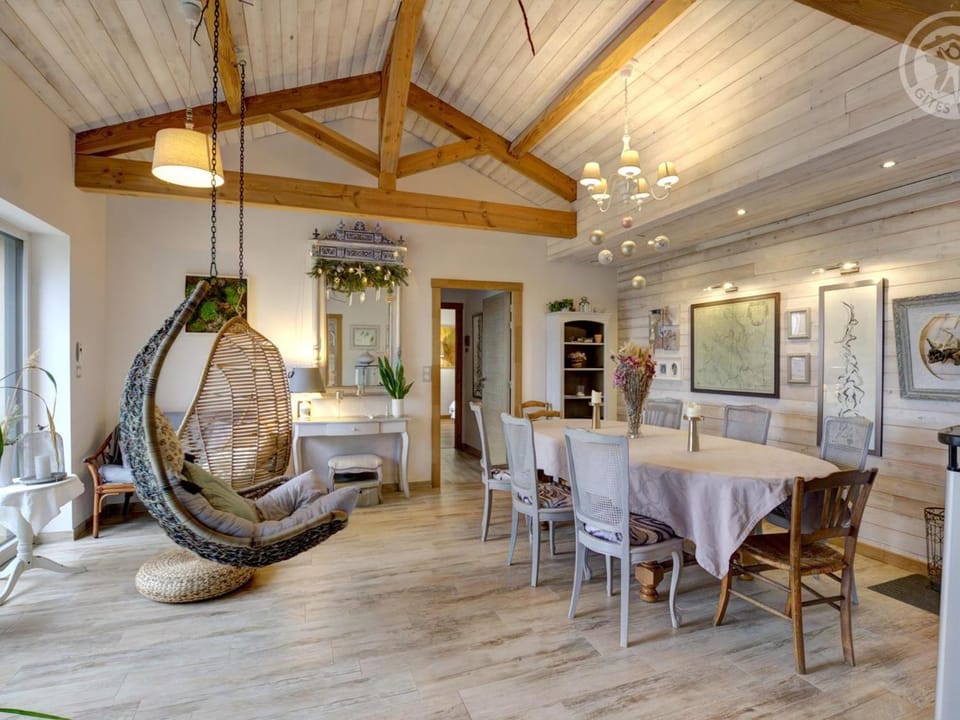 Gîte éco-responsable avec bassin naturel et vue panoramique - FR-1-496-258 House in Auvergne-Rhône-Alpes