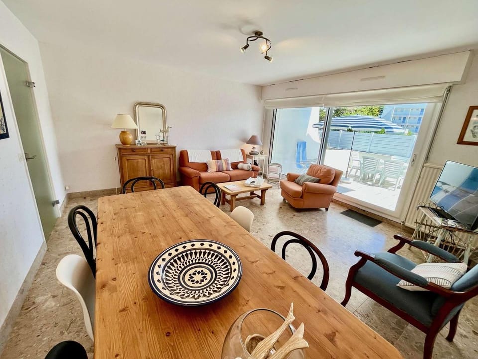Quiberon - Appartement T3 de 65m² en rez-de-chaussée avec terrasse, proche plage et stationnement - FR-1-478-217 Apartment in Quiberon