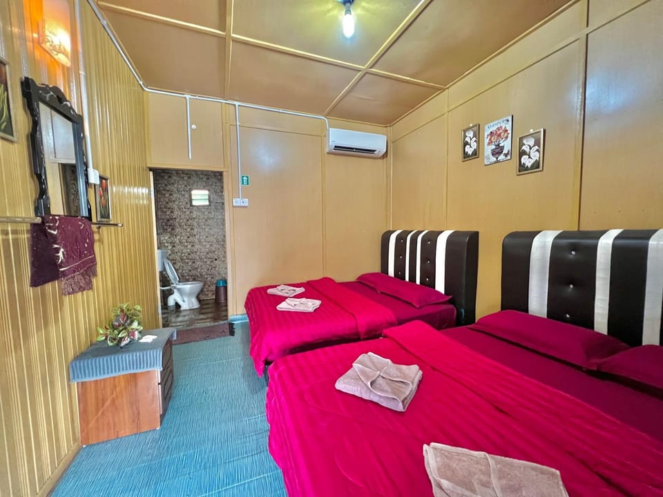 Perhentian Sri Tanjung , Kampung Nelayan Pulau Perhentian Bed and Breakfast in Terengganu, Malaysia