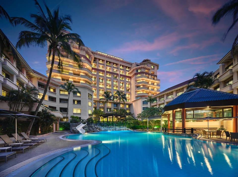 Property building, Swimming pool