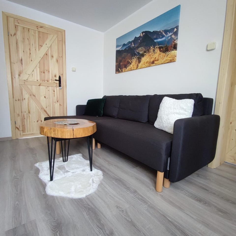 Apartament w ogrodzie Apartment in Lesser Poland Voivodeship