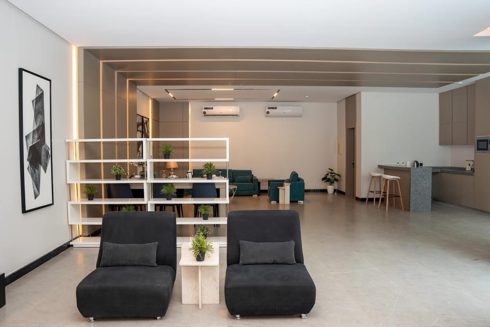 Communal lounge/ TV room