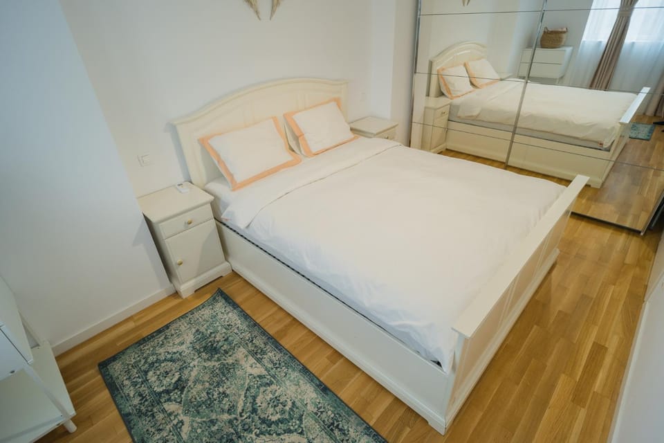 Bed, Bedroom, wardrobe