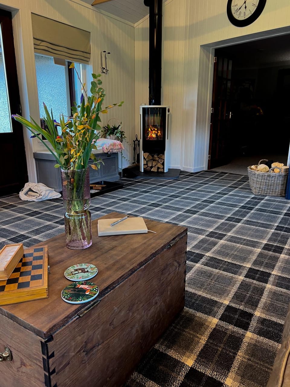 Living room, Seating area