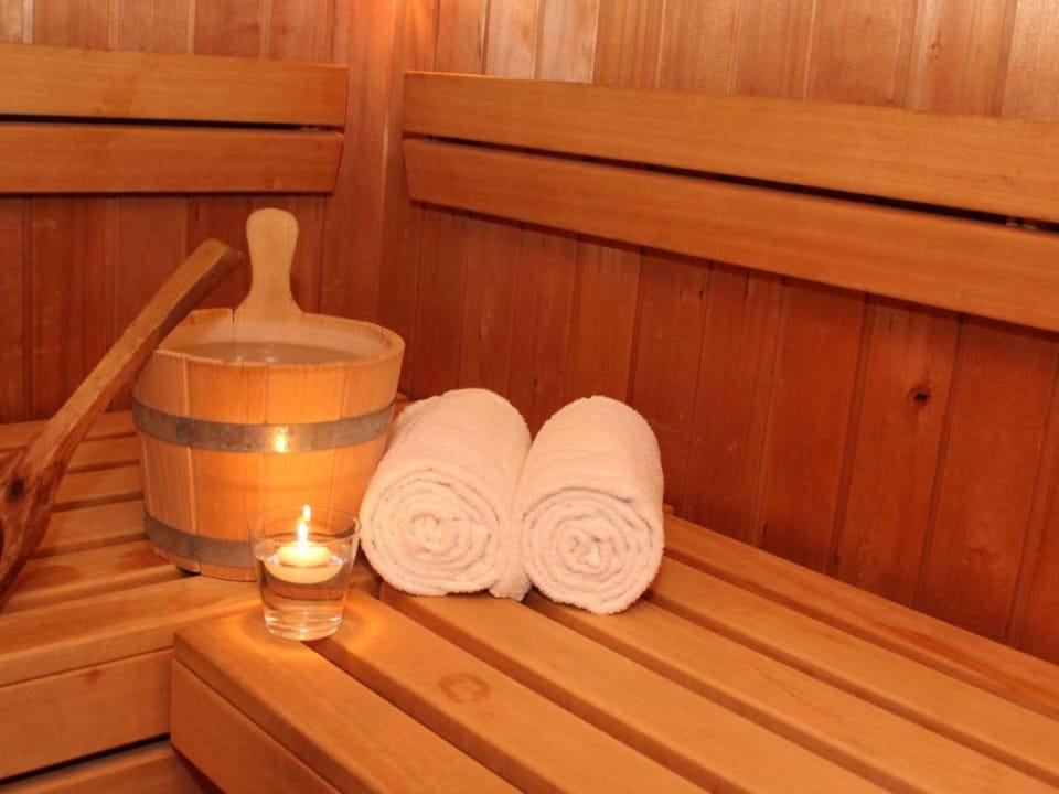 Staff, Sauna