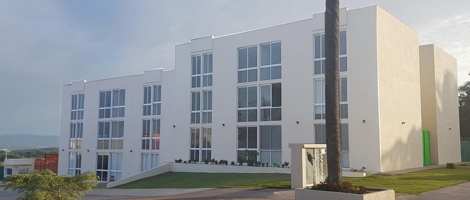 Property building, Day, Mountain view