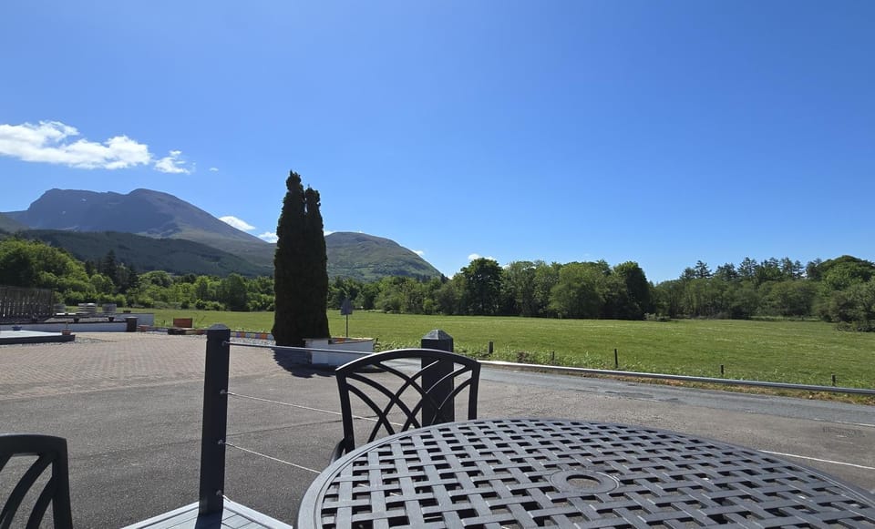 Green Field Cottage at Ardenvale Self Catering House in Scotland