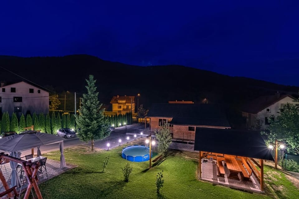 Garden, Pool view