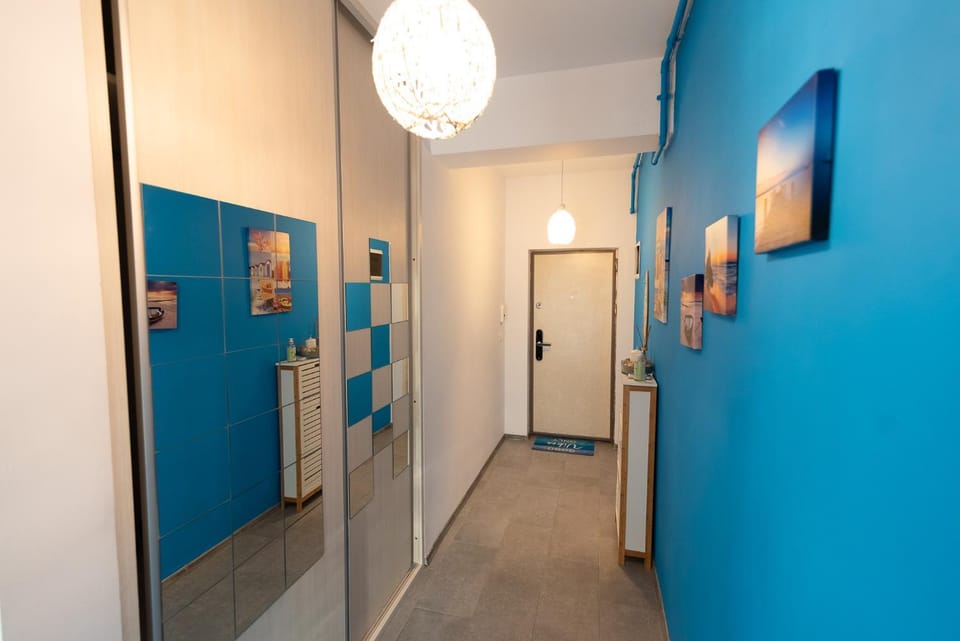 Oliver's Beach House Apartment in Constanța County