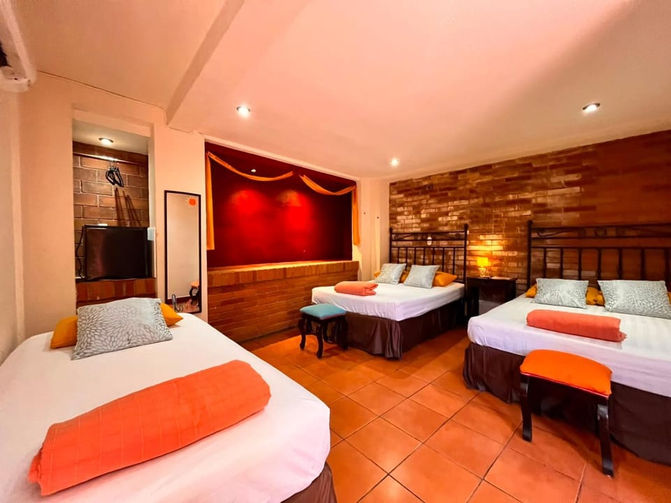 Hostal Lolas Boutique Bed and Breakfast in Granada