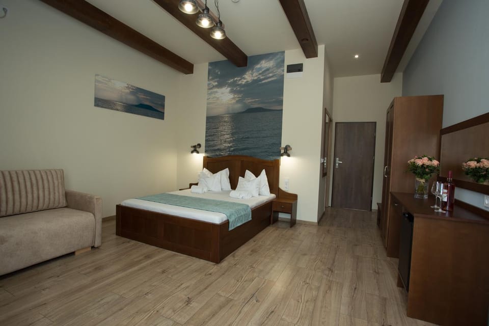 Viktor Bor- és Vendégház**** Bed and Breakfast in Hungary