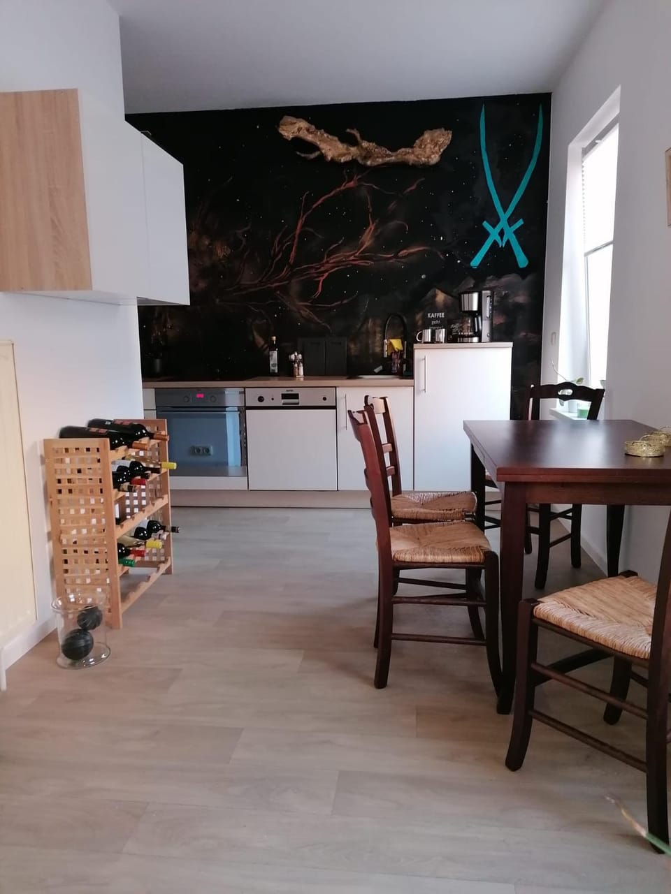 Kitchen or kitchenette, Dining area, kitchen