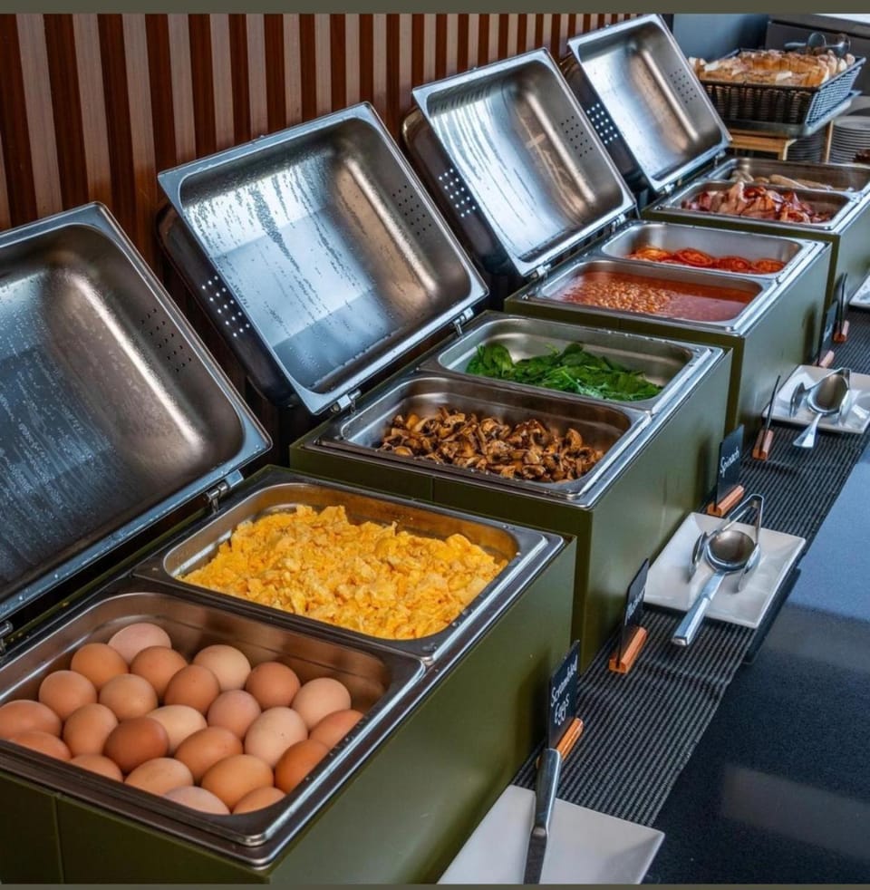 Food and drinks, Food, Buffet breakfast