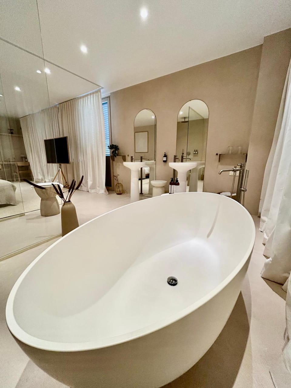 Bathroom, Bath