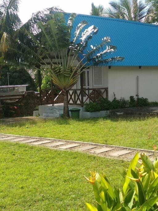 CASE CREOLE INDEPENDANTE PROCHE MER Apartment in Rivière Noire District, Mauritius