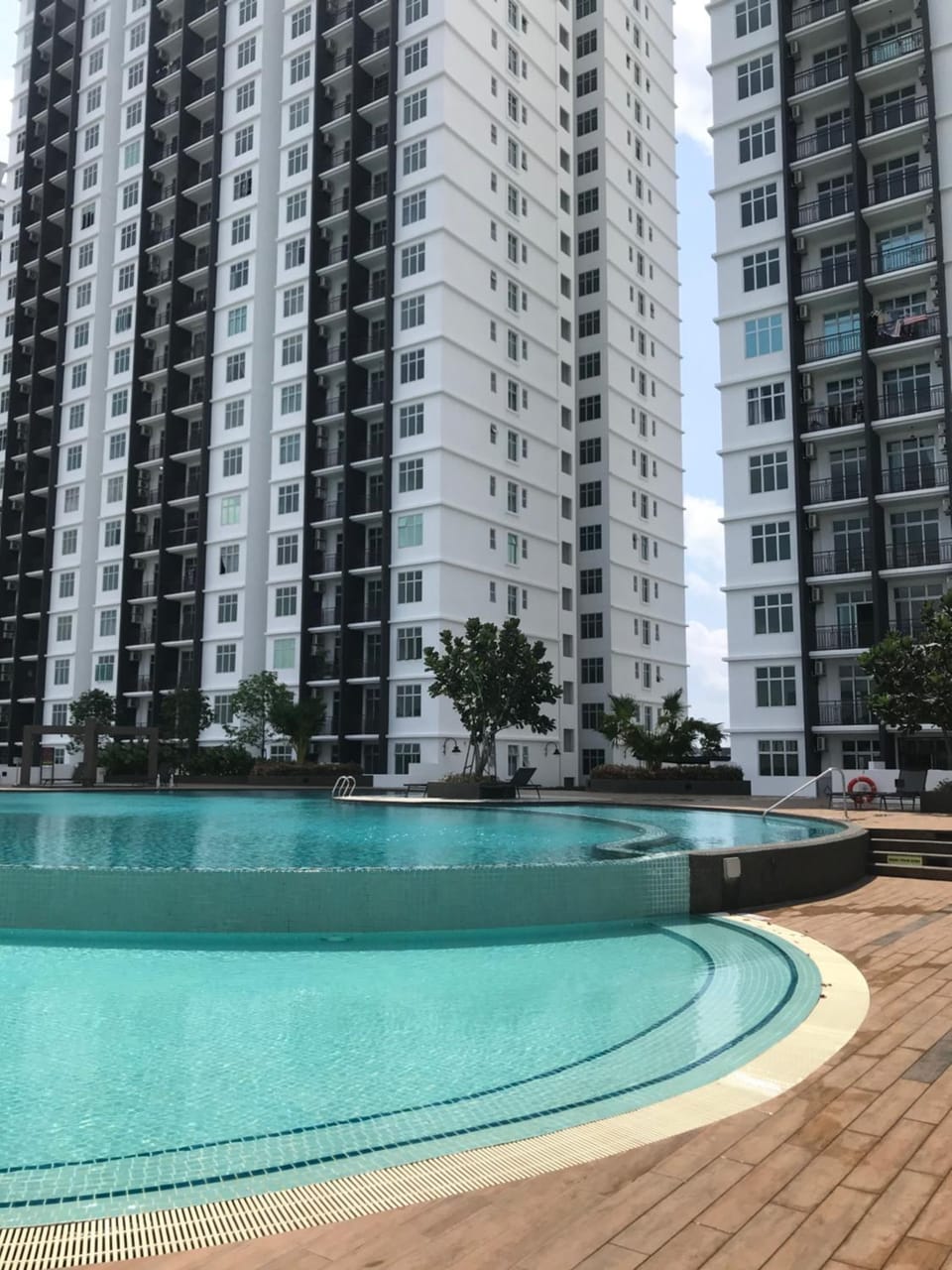 Property building, Swimming pool