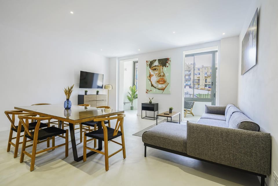 The White Flats Sant Antoni Apartment in Barcelona