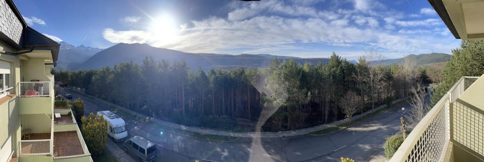 Balcony/Terrace, Mountain view