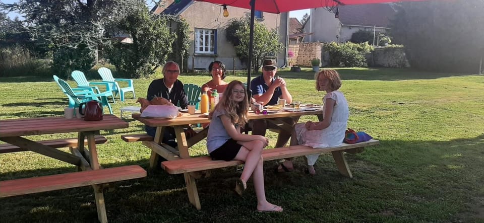 Minicamping Sous les Cloches Campground/ 
RV Resort in Auvergne-Rhône-Alpes