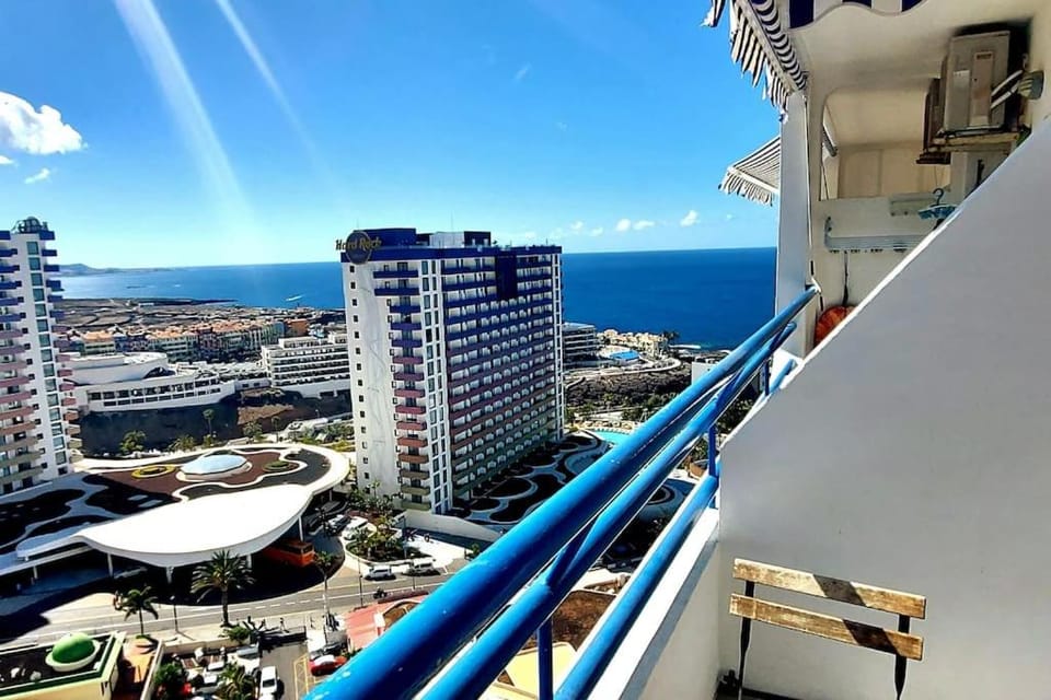 View (from property/room), Balcony/Terrace, Sea view