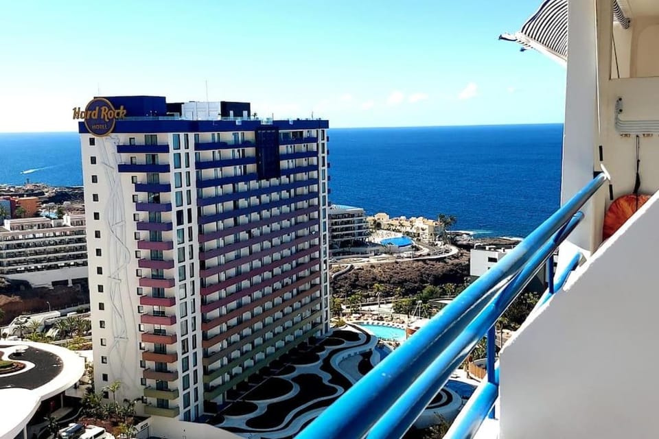View (from property/room), Balcony/Terrace, Sea view