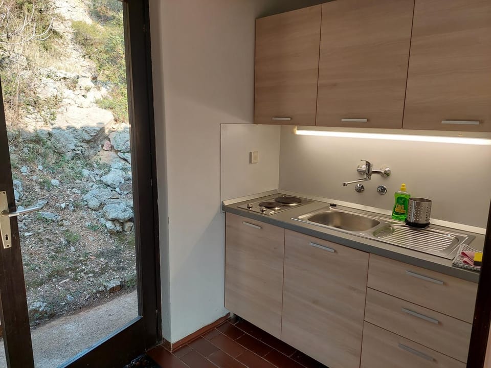 Gavza Sunset Apartment in Cres