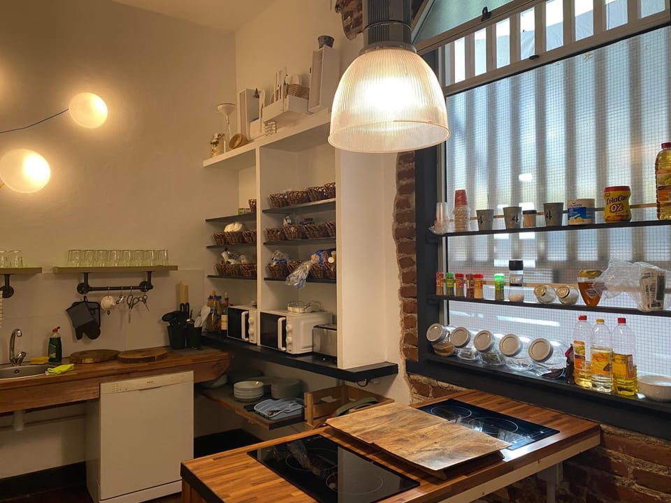 Kitchen or kitchenette