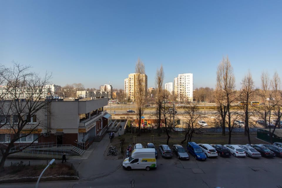 Neighbourhood, View (from property/room), Street view, Parking