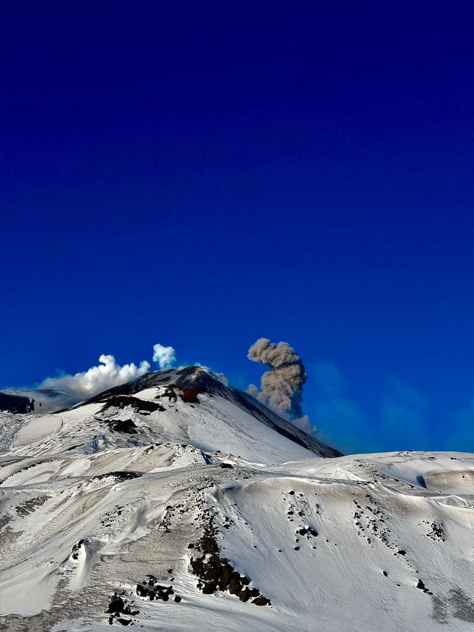 Nearby landmark, Natural landscape