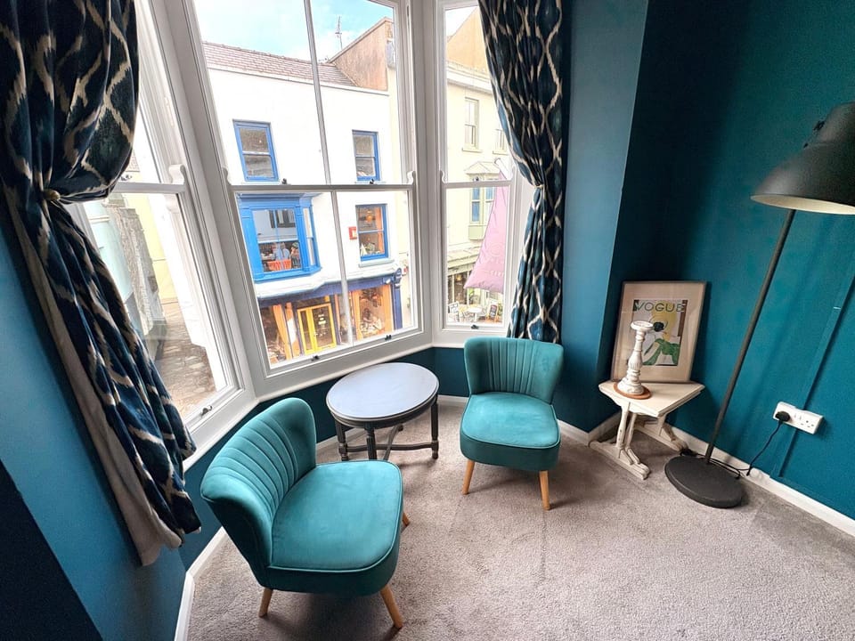 Central Tenby Private Pad - View of High Street Apartment in Wales