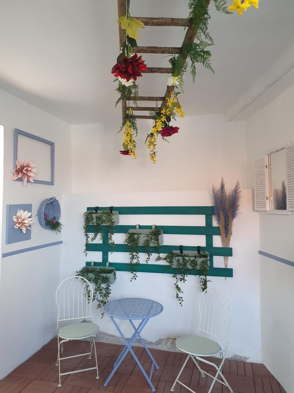 Inner courtyard view