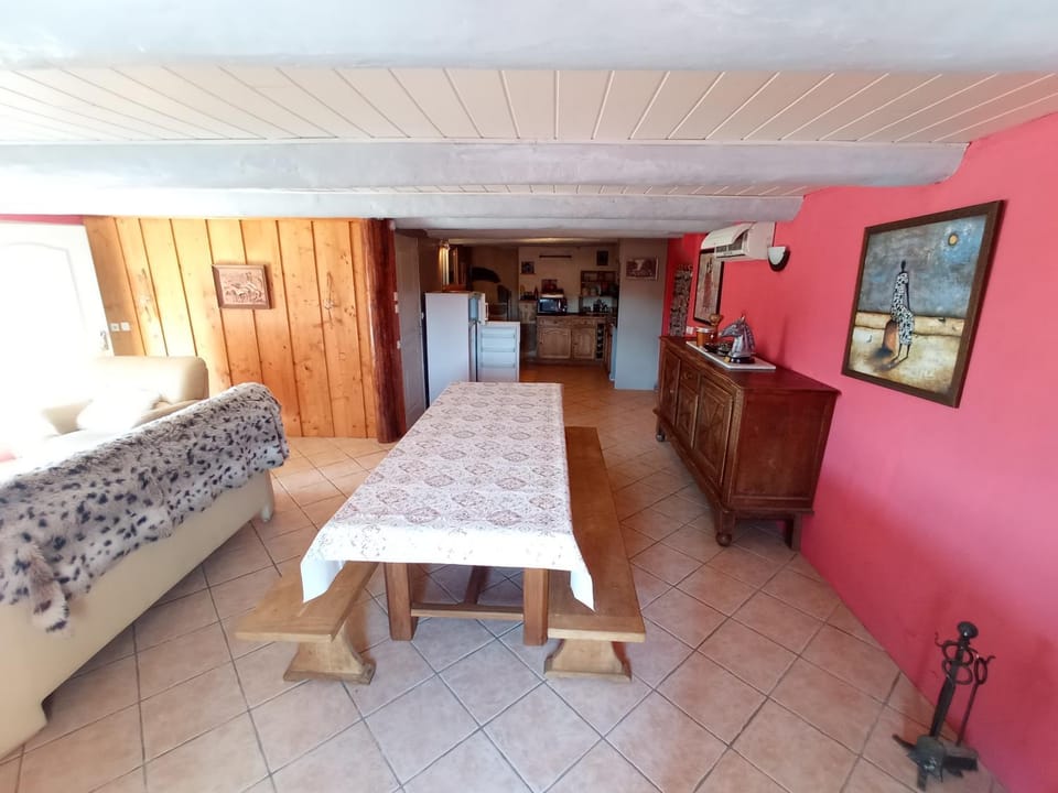 gite à la ferme House in Auvergne-Rhône-Alpes