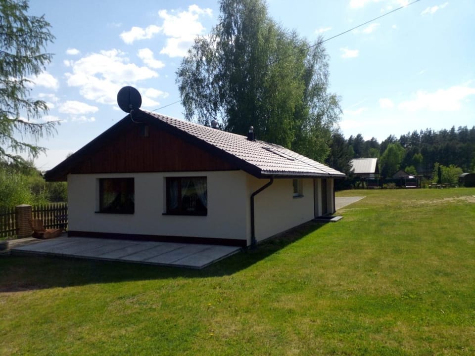 Domek na wyłączność "Latoś" w Puszczy Augustowskiej przy jeziorze Serwy Apartment in Belarus
