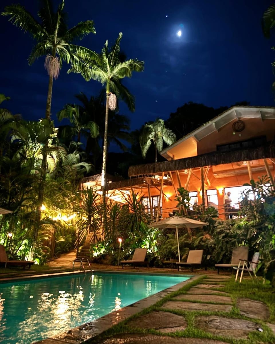 Night, Pool view