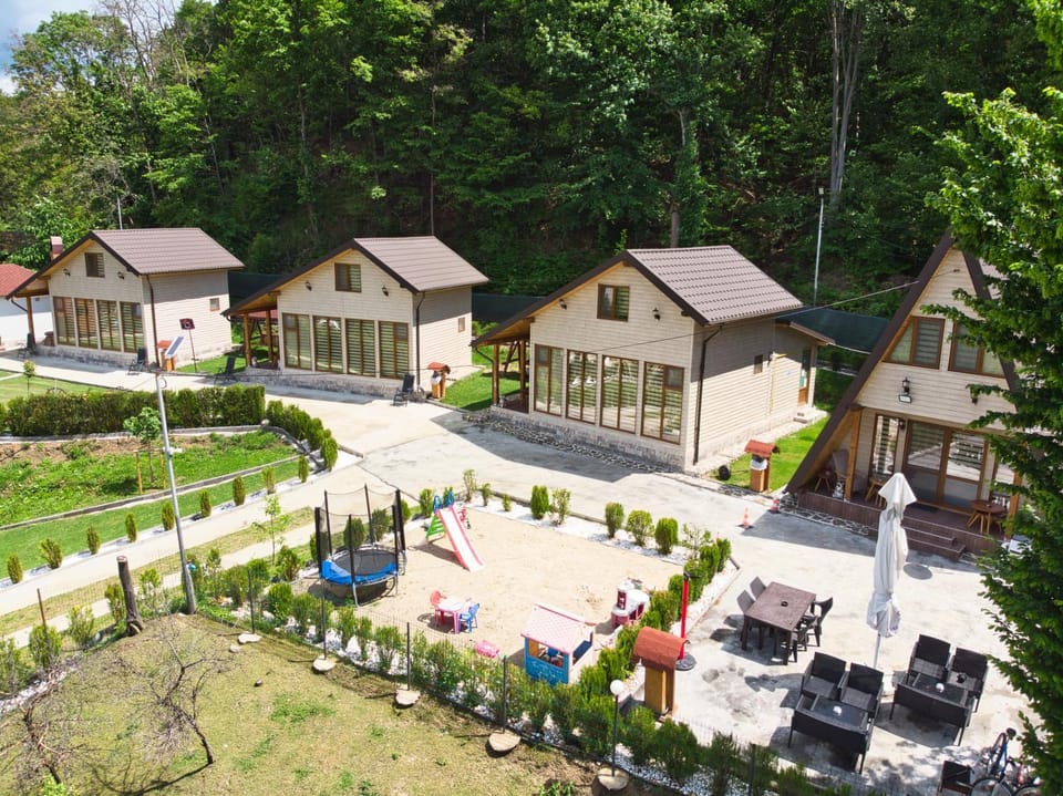 Property building, Natural landscape