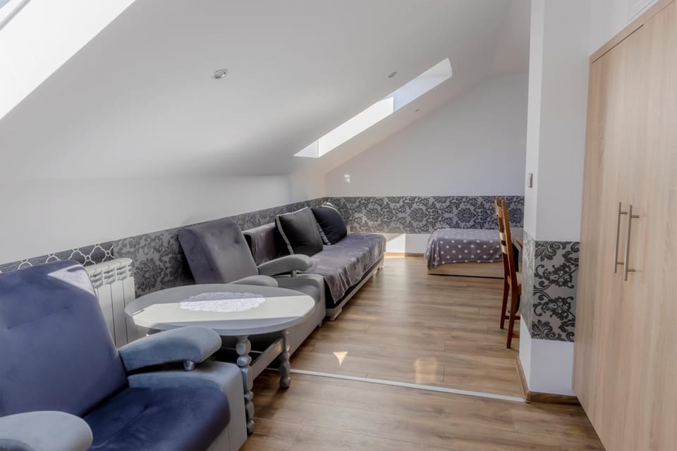 Living room, Seating area, Dining area, Bedroom, wardrobe