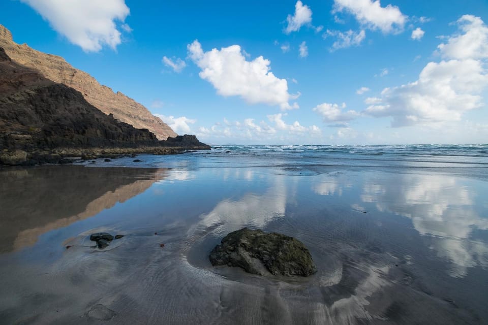 Cliff View Orzola Apartment in Isla de Lanzarote