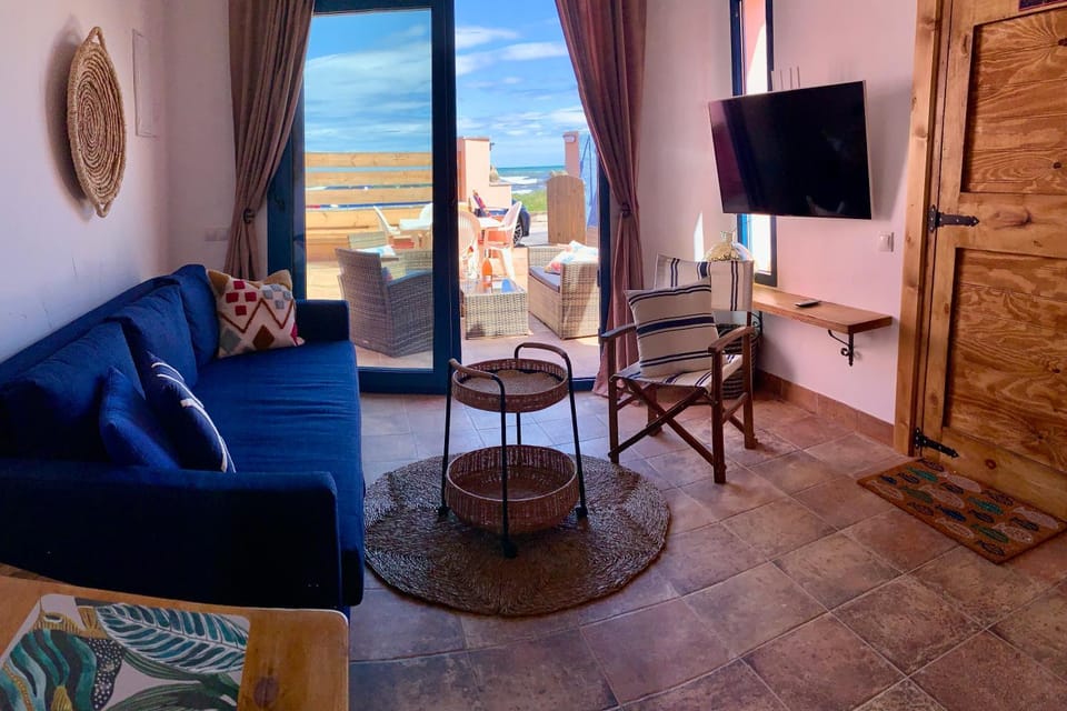 Balcony/Terrace, Living room, Seating area, Sea view, Sea view