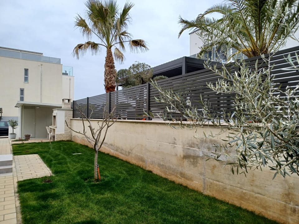 Apartments LEON 1 Apartment in Novigrad