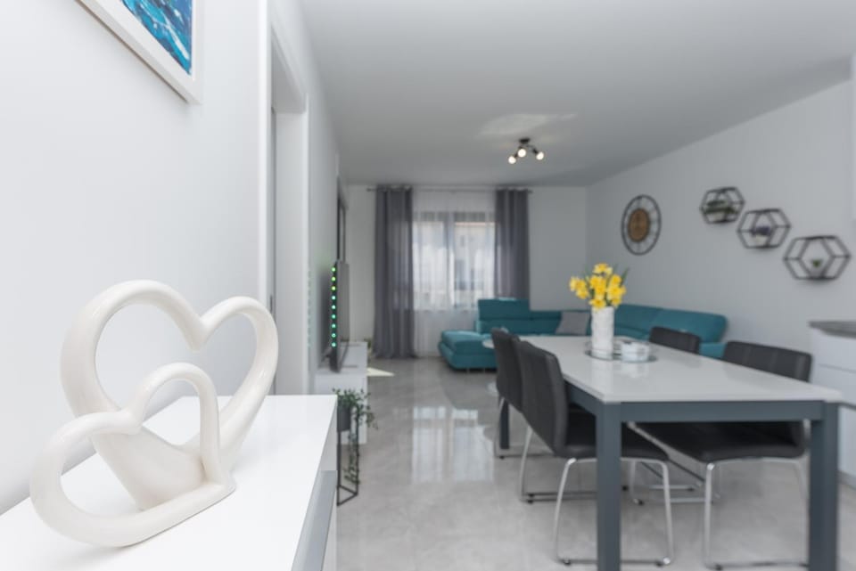 Apartment Ema Apartment in Makarska