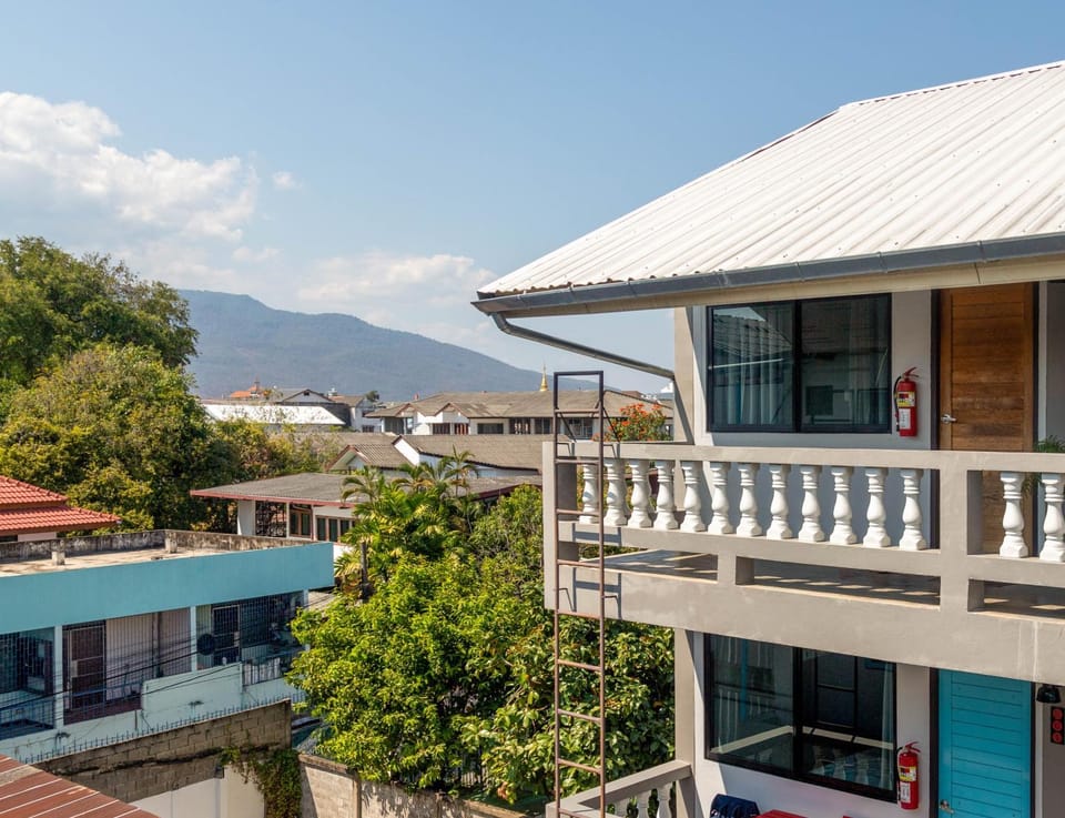 Property building, Day, Natural landscape, View (from property/room), Balcony/Terrace, Mountain view