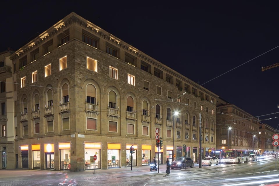 Five stars Florence luxury apartments with Jacuzzi Apartment in Florence