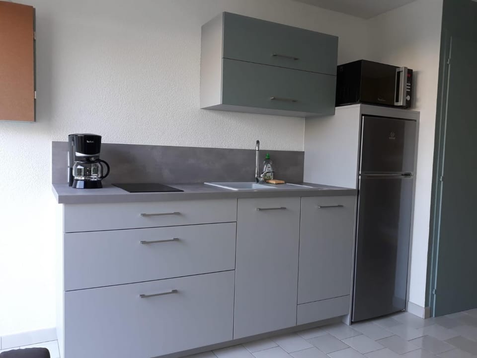 Studio cabine en bord de plage Cabin in Marseillan