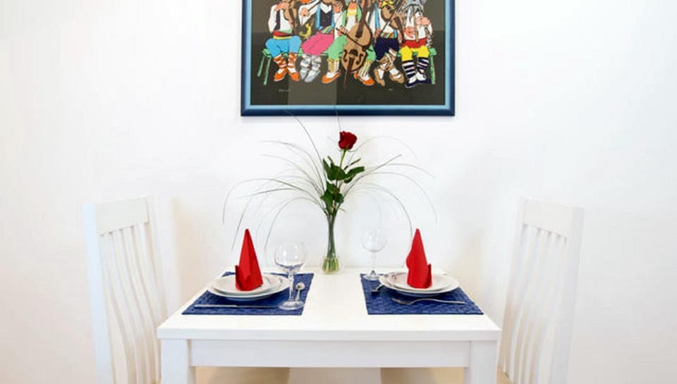 Decorative detail, Dining area