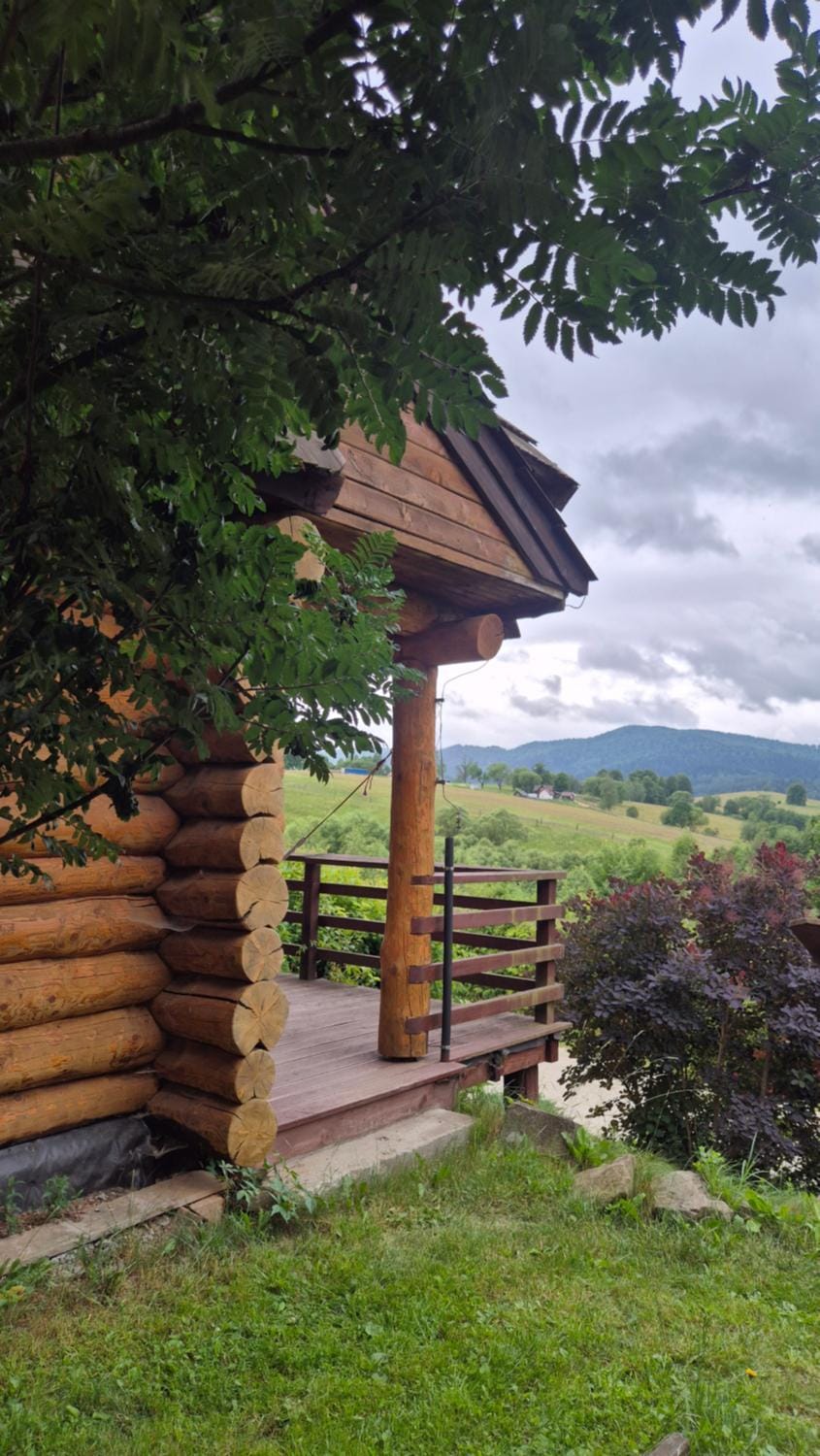 Wilcza Jama - domki, sauna Nature lodge in Lviv Oblast
