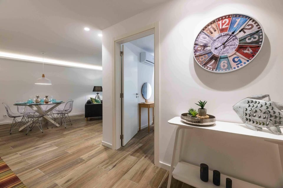 Kitchen or kitchenette, Living room, Other, Seating area, Dining area